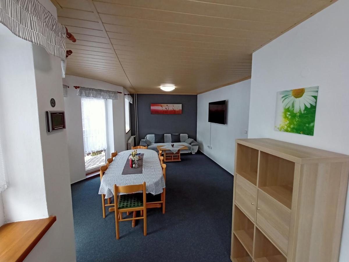 Apartmany Zelezna Ruda Bagian luar foto